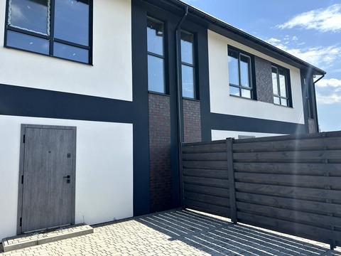 будинок за адресою Леонтовича вул.