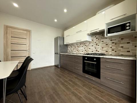 квартира по адресу Володимирська ул., 1