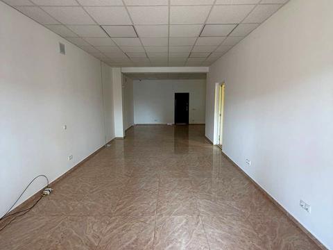 коммерческая по адресу Рокосівська, 3