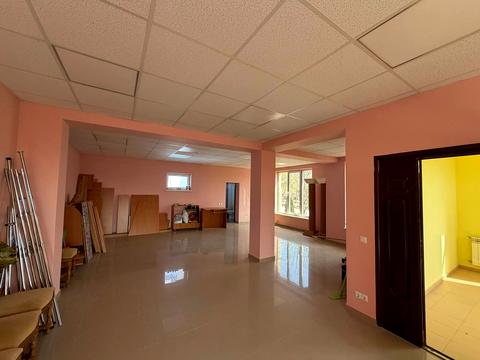 коммерческая по адресу Рокосівська, 3