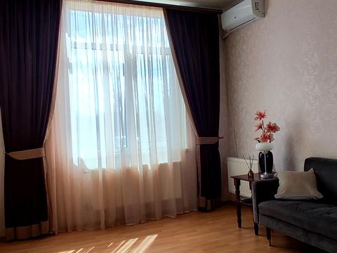 квартира за адресою Виставкова