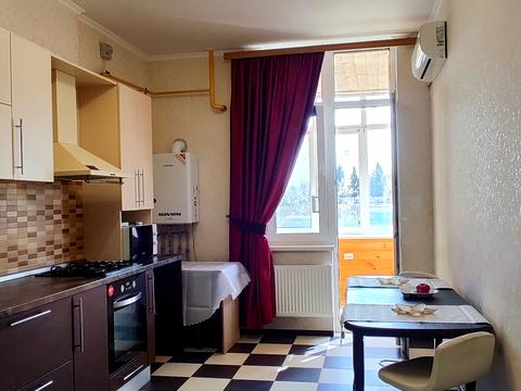 квартира за адресою Виставкова