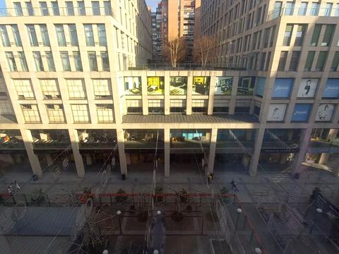 комерційна за адресою Кельнський бульв. (Катеринославський), 1