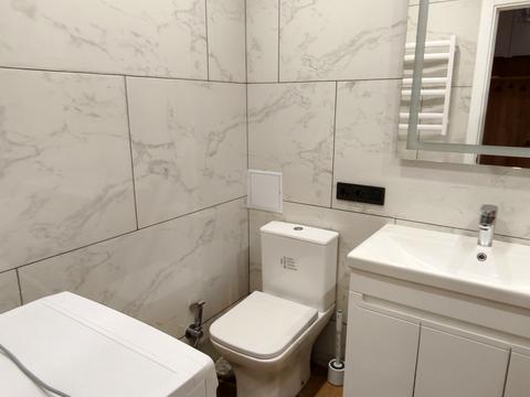 квартира за адресою Угорська вул., 12