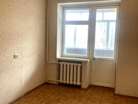 квартира за адресою Космонавтів вул., 152