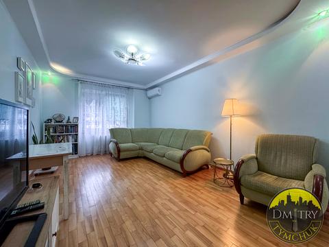 квартира за адресою Рональда Рейгана вул., 42