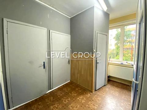 комерційна за адресою Володимира Івасюка просп. (Героїв Сталінграду), 65