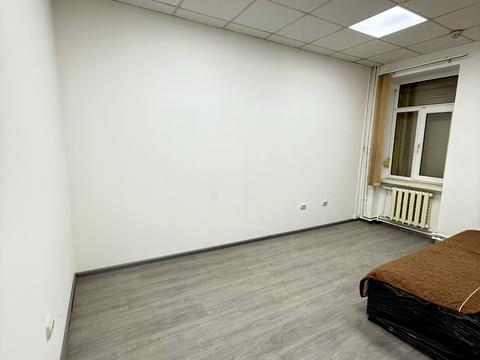 комерційна за адресою Олени Степанівни вул. (Ленінградська), 47