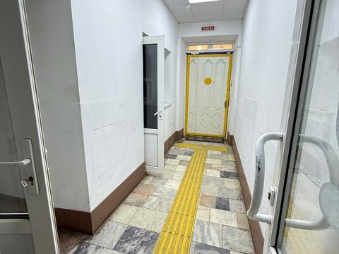 комерційна за адресою Олени Степанівни вул. (Ленінградська), 47
