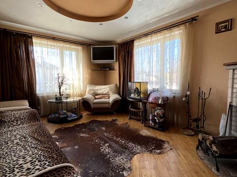 будинок за адресою Виноградна вул.