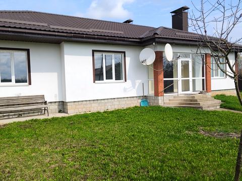 будинок за адресою Першотравнева вул.