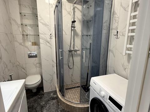 квартира за адресою Машинобудівників вул., 27