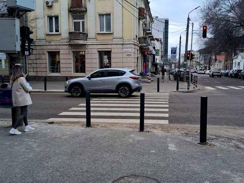 комерційна за адресою Січових Стрільців вул. (Артема), 8-А