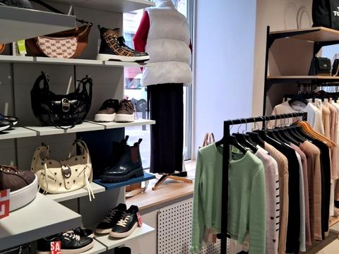 комерційна за адресою Січових Стрільців вул. (Артема), 8-А