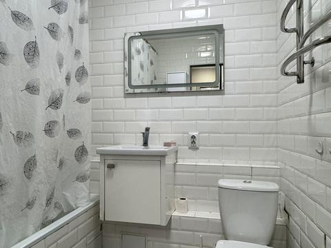 квартира по адресу Бориса Гмыри ул., 12-Б