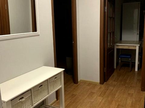 квартира за адресою Софії Русової вул., 5-Б