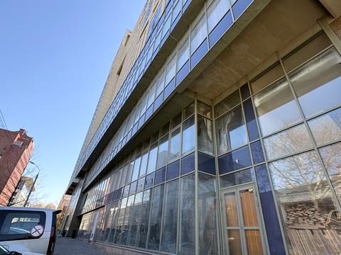 комерційна за адресою Мечникова вул., 19