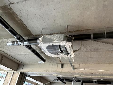 комерційна за адресою Мечникова вул., 19