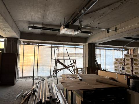 комерційна за адресою Мечникова вул., 19