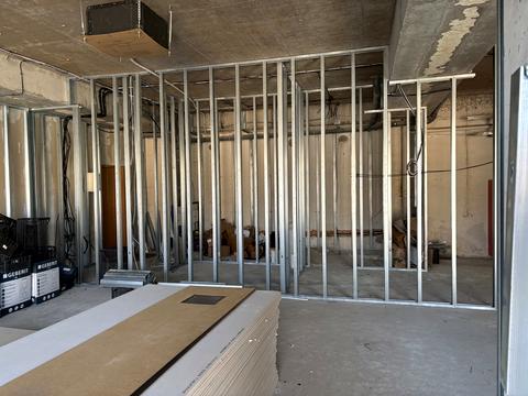 комерційна за адресою Мечникова вул., 19