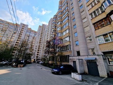 квартира за адресою Михайла Котельникова вул., 37-А