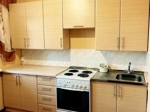 квартира за адресою Академіка Заболотного вул., 74