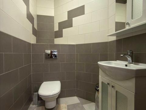 будинок за адресою Ватутіна вул.