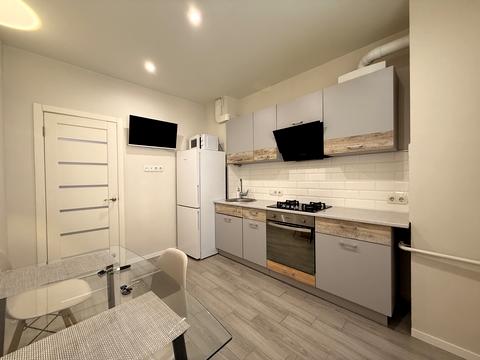 квартира за адресою Академіка Амосова вул., 12