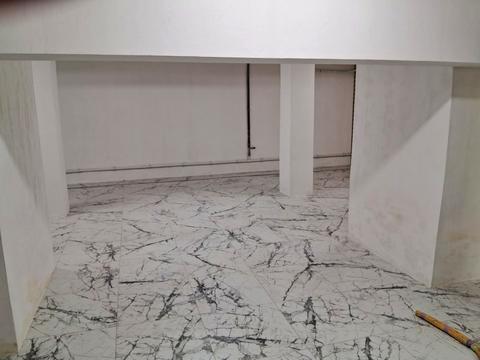 комерційна за адресою Дмитра Яворницького просп. (Карла Маркса), 82