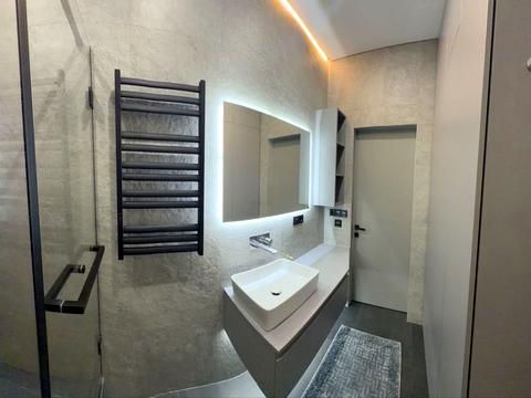 квартира за адресою Микільсько-Слобідська вул., 3-Б