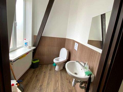 комерційна за адресою Замарстинівська вул. (Калініна), 168