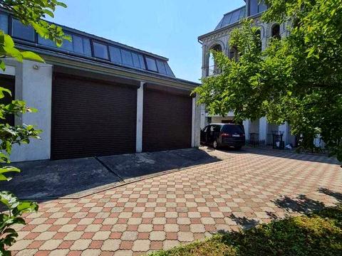 дом по адресу Дубляны, Б. Хмельницького