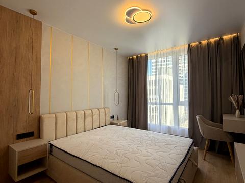 квартира по адресу Олександра Олеся ул., 27-А