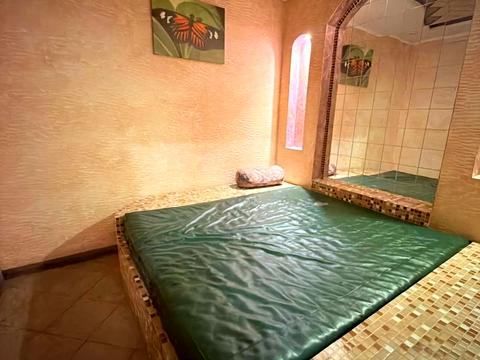 комерційна за адресою Оноре де Бальзака вул., 4