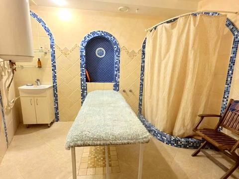 комерційна за адресою Оноре де Бальзака вул., 4