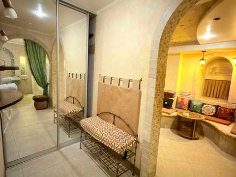 комерційна за адресою Оноре де Бальзака вул., 4