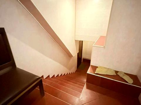 комерційна за адресою Оноре де Бальзака вул., 4