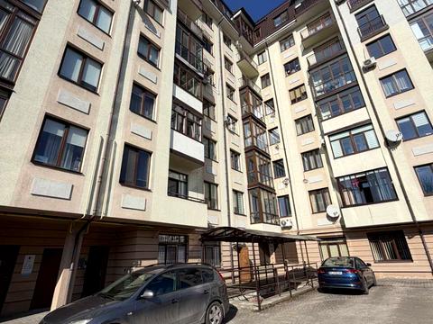 комерційна за адресою Героїв УПА вул., 29