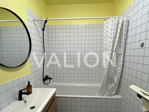 квартира за адресою Академіка Амосова вул., 12