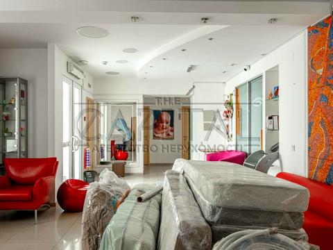 коммерческая по адресу Calle Dilova ул. (Димитрова), 7