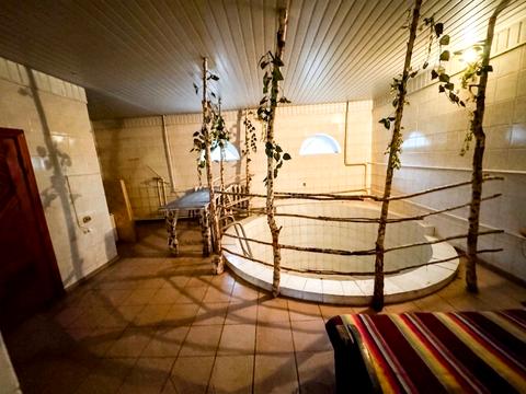 коммерческая по адресу Вишнева, 51