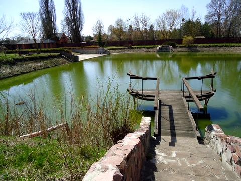 будинок за адресою Тиха, 2