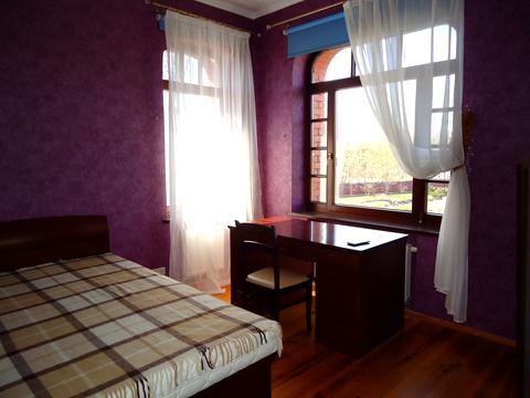 будинок за адресою Тиха, 2