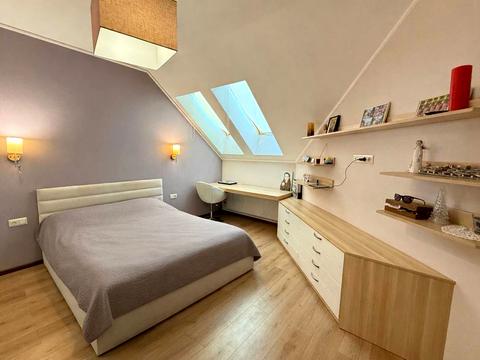 квартира по адресу Леси Украинки бульв., 4-А