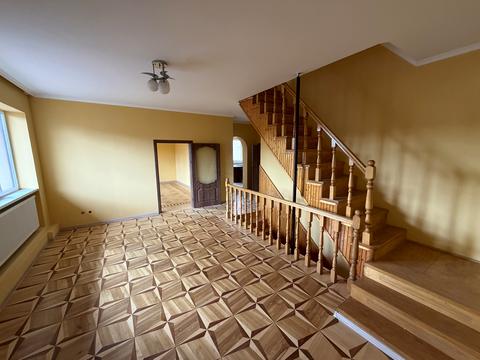 будинок за адресою Лісна