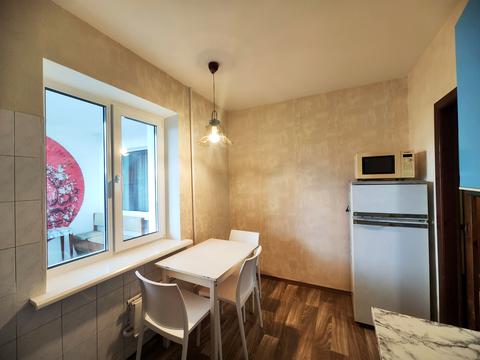 квартира за адресою Володимира Івасюка просп. (Героїв Сталінграду), 60