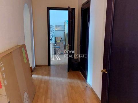 комерційна за адресою Хрещатик вул. (Kreschatic), 17