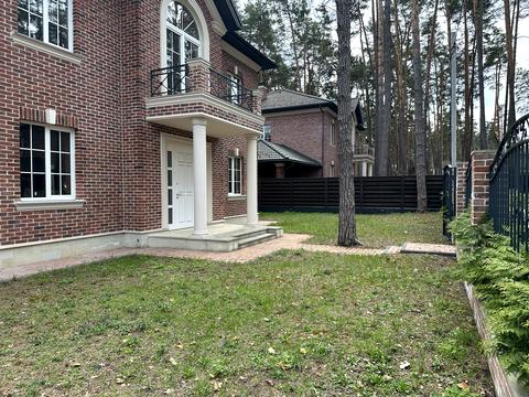 будинок за адресою Патріотів вул.