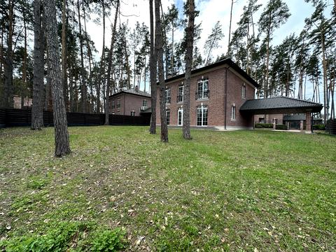 будинок за адресою Патріотів вул.
