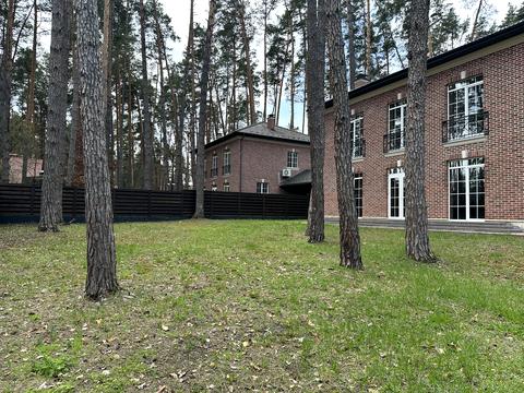 будинок за адресою Патріотів вул.